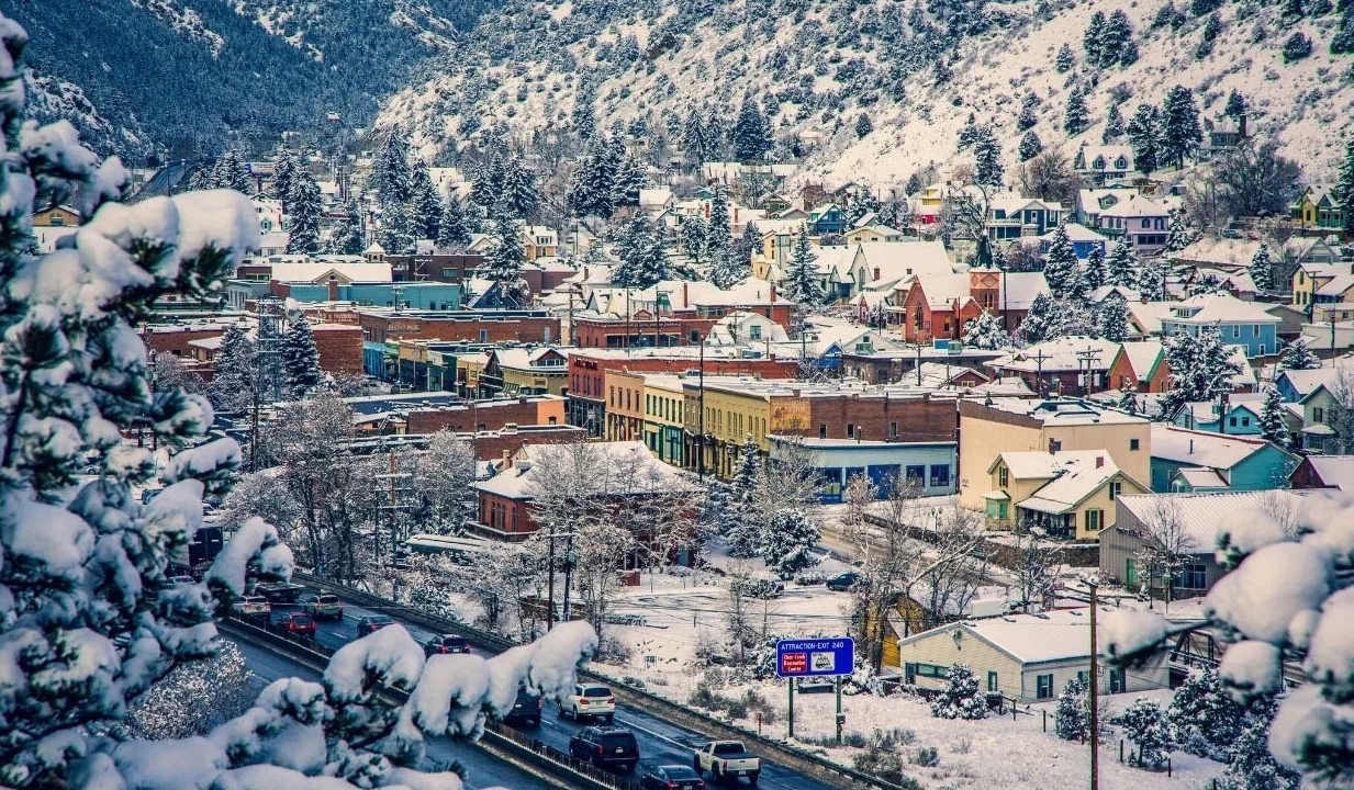 Idaho Springs in winter.
